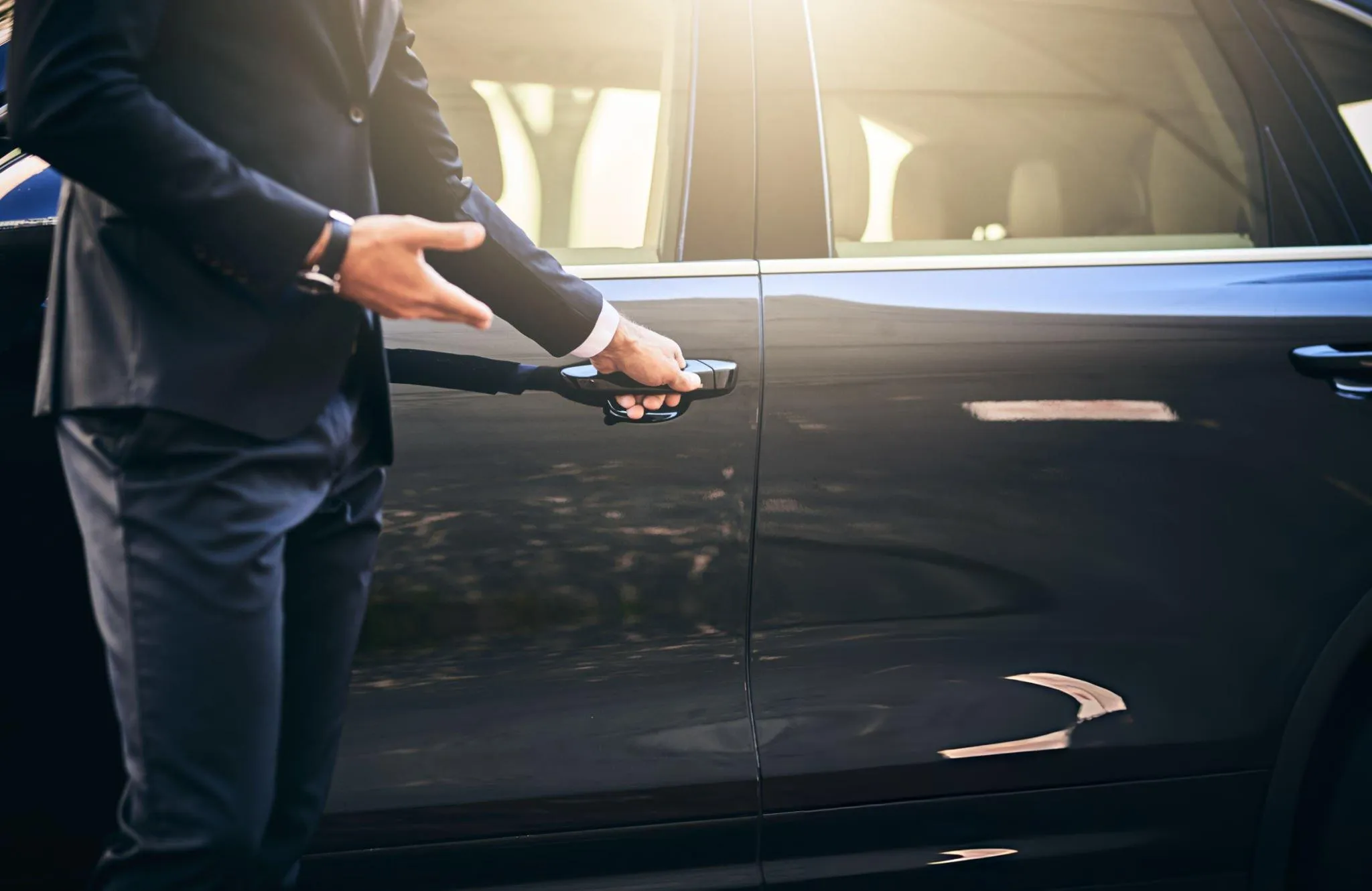 chauffeured car hire adelaide